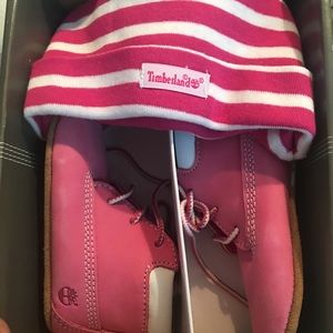 Timberland Infant Booties w/Hat